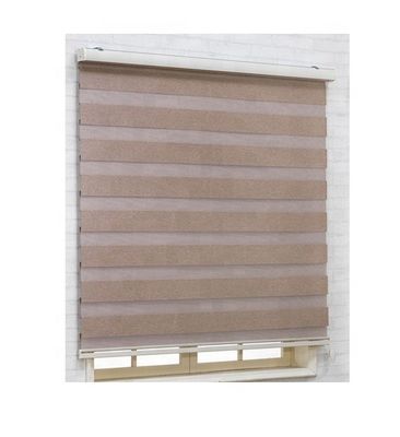 لت آلومینیومی 610 گرمی پرده نوع هتل 60 میلی متر مواد پلی استر ضد UV Pvc