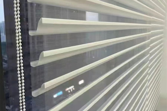 Soft Light Shangri La Electric Motorized Blinds با نخ دولایه